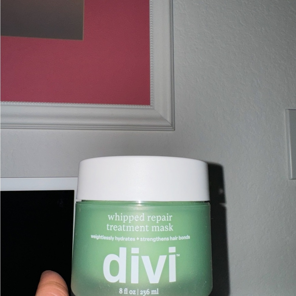Divi Whipped Repair Treatment Mask